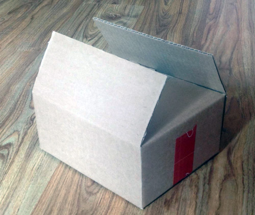 Самодельная коробка в сборе - тара для интернет-магазина